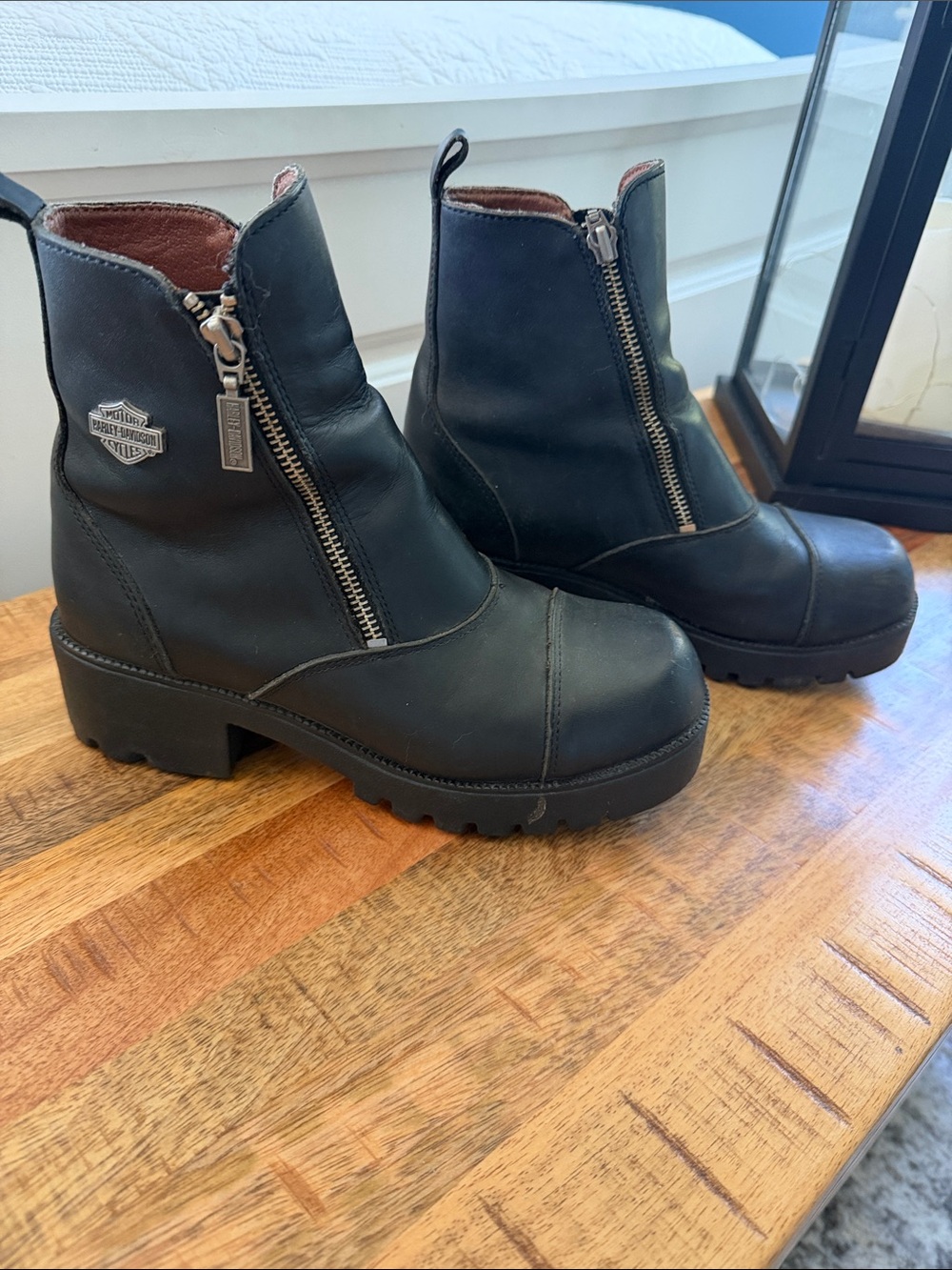 Harley-Davidson Black Leather Side-Zip Lug Heel Ankle Boots
